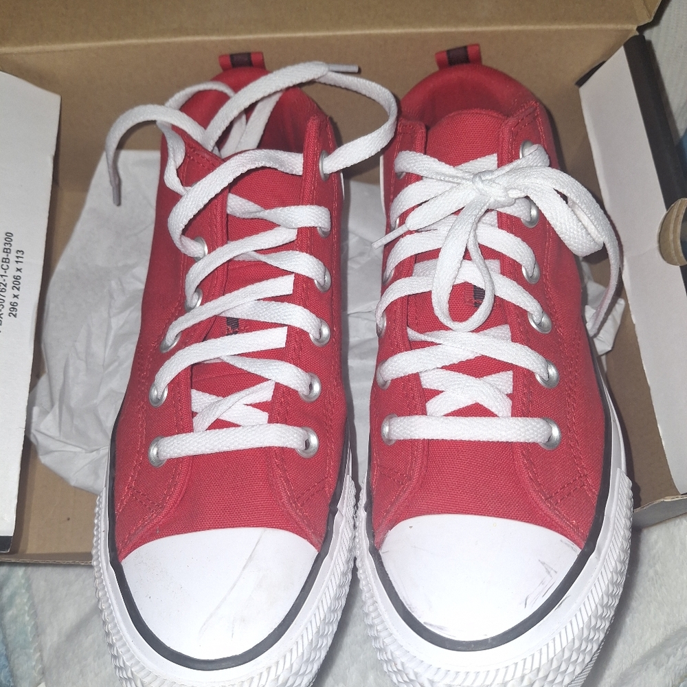 Converse Sneakers